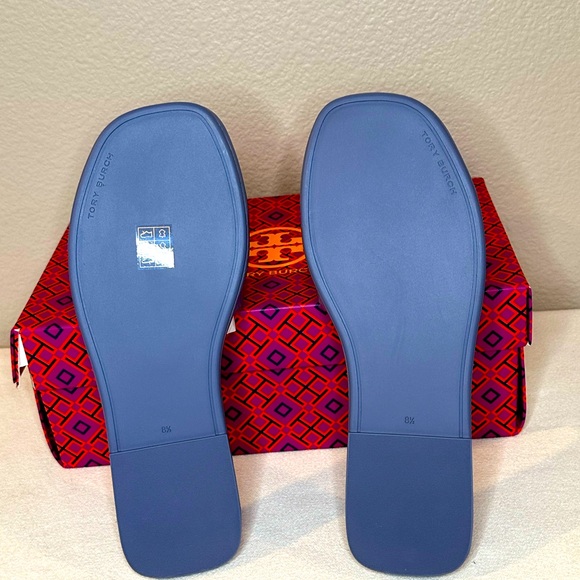 Tory Burch Double T Sport Slide in Spring Lotus. 8.5 New, with dust bag and box. - Picture 5 of 6